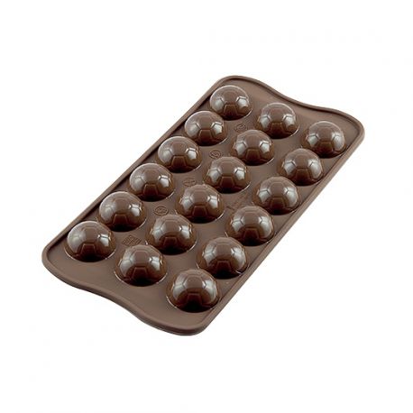 Moule silicone pour chocolat Ballon de foot- SILIKOMART- 11 x 21 cm