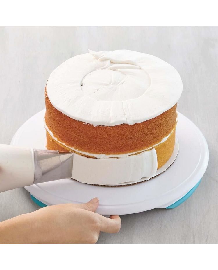 Learn Baking Tips and Techniques with Wilton's YouTube Tutorials